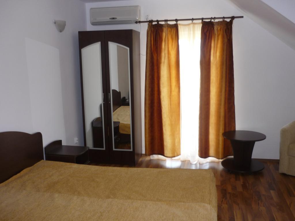 Pensiunea Cristiana - Murighiol Habitación foto